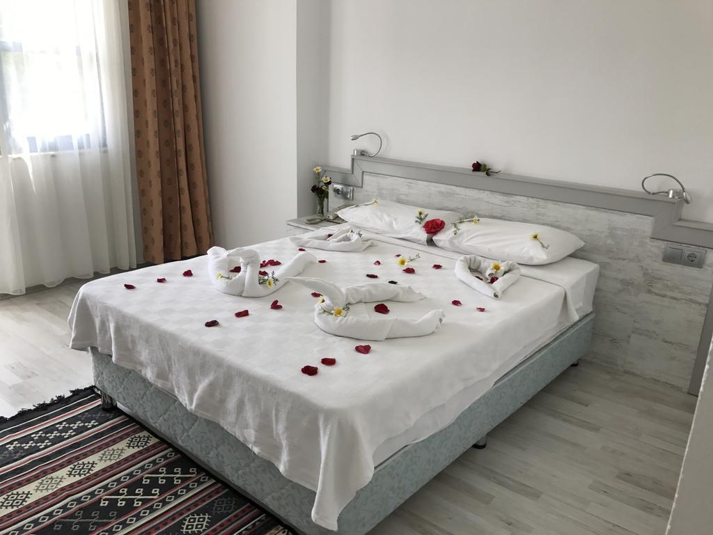 פאטהיה Aymes Hotel מראה חיצוני תמונה