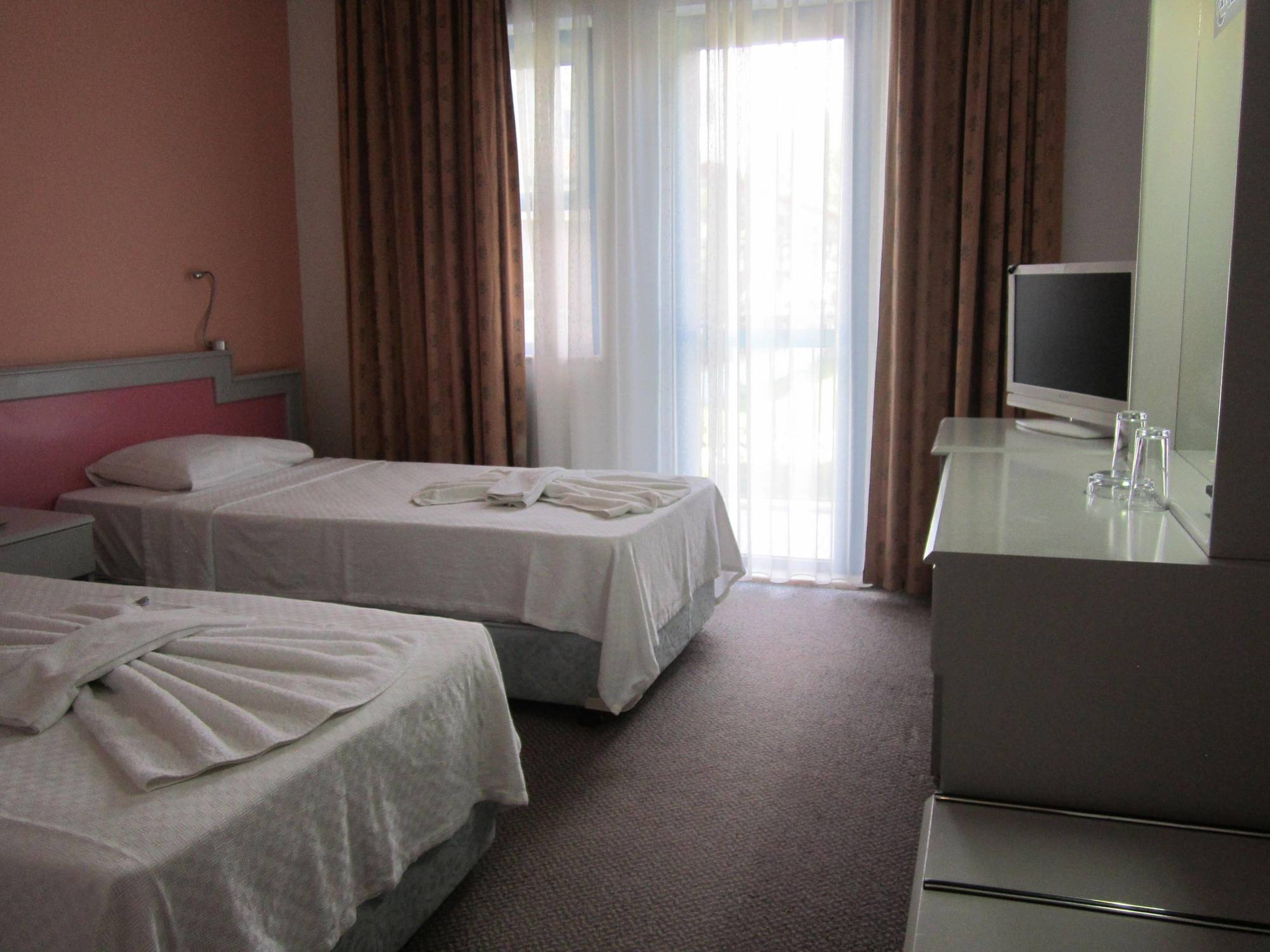 פאטהיה Aymes Hotel מראה חיצוני תמונה